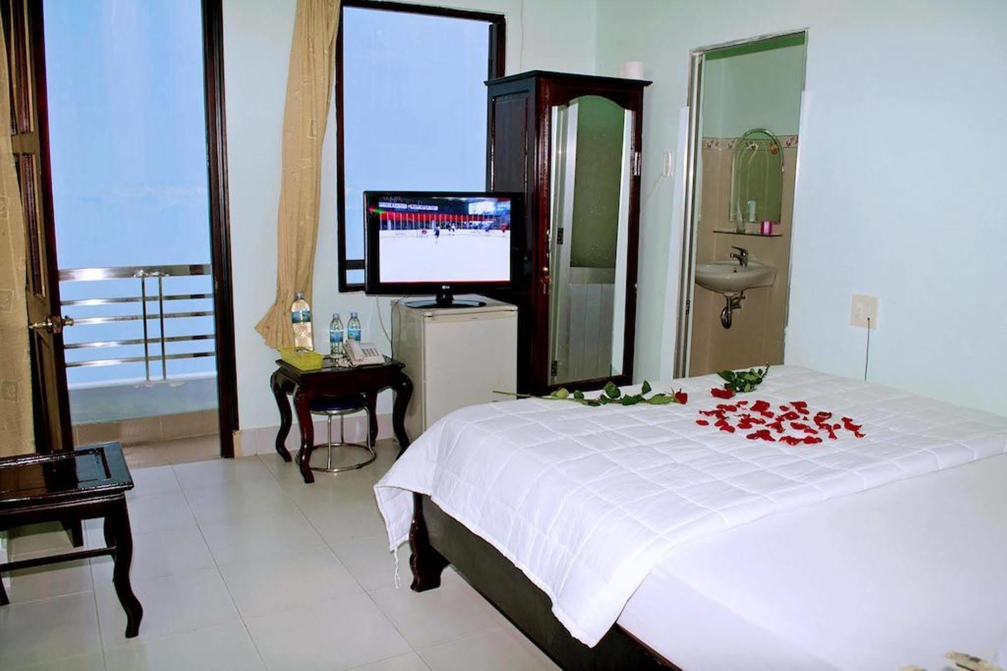 Ht3 Hotel Να Τρανγκ Εξωτερικό φωτογραφία